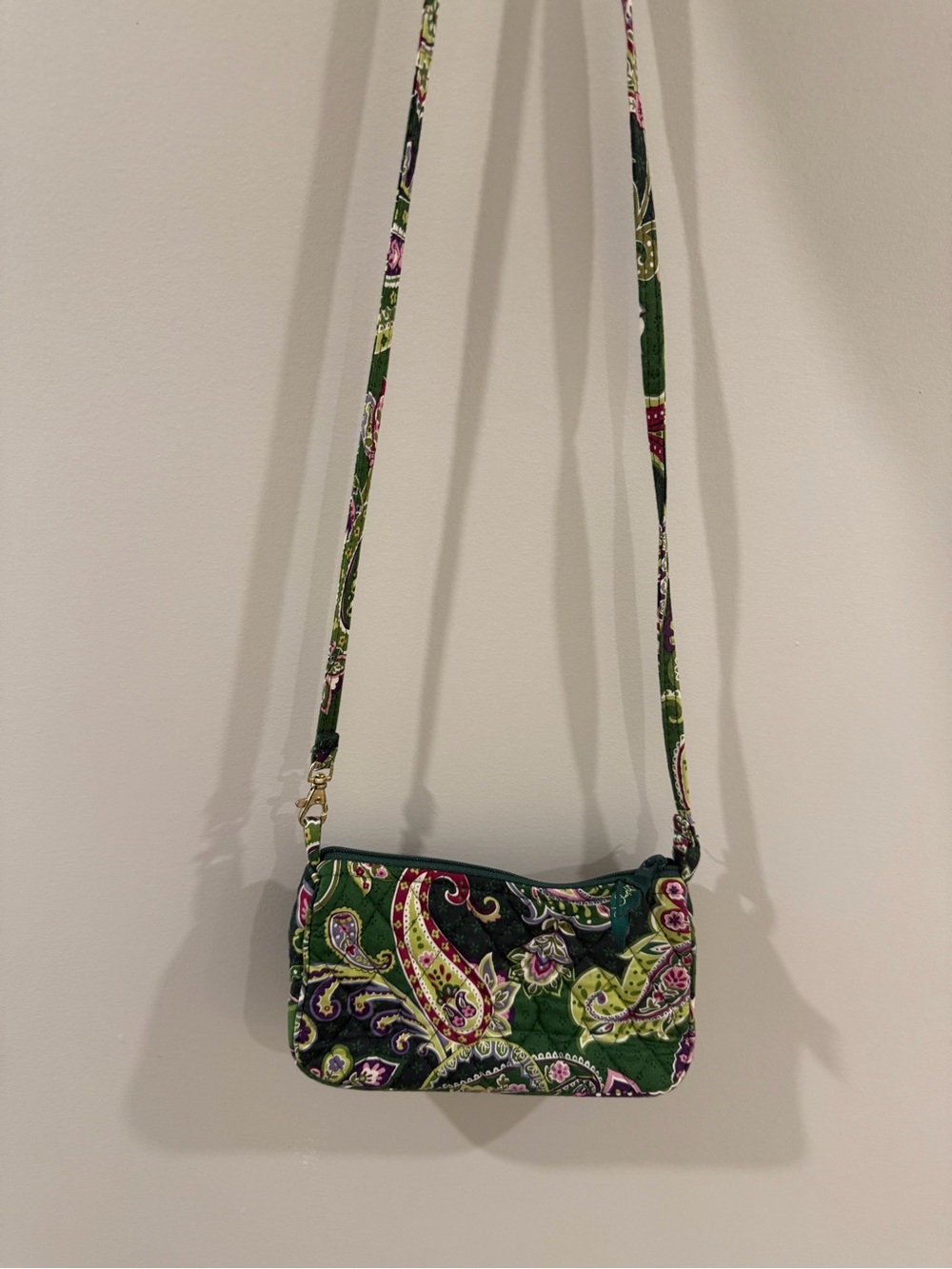 Vera Bradley Chelsea Green Paisley Quilted Crossbody Purse Retired Vintage